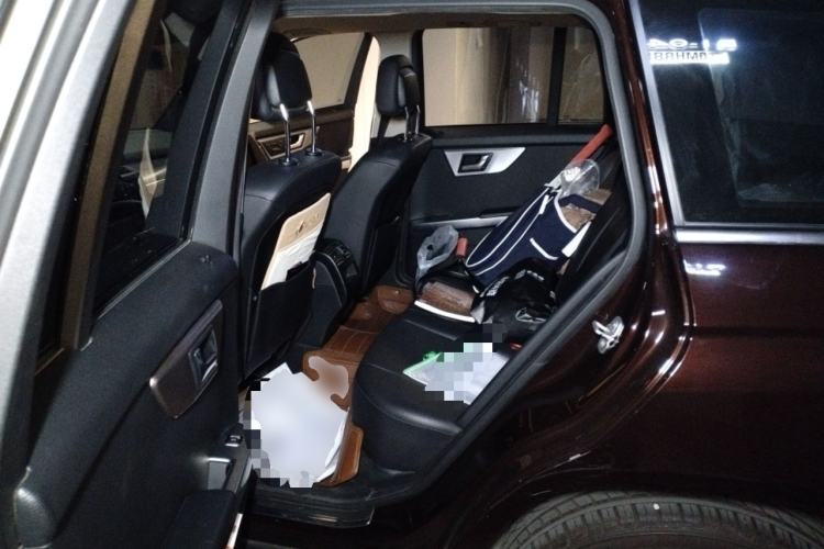 Used Mercedes-Benz GLK-Class 2010 GLK 300 4MATIC Fashion Model Left Rear Seat