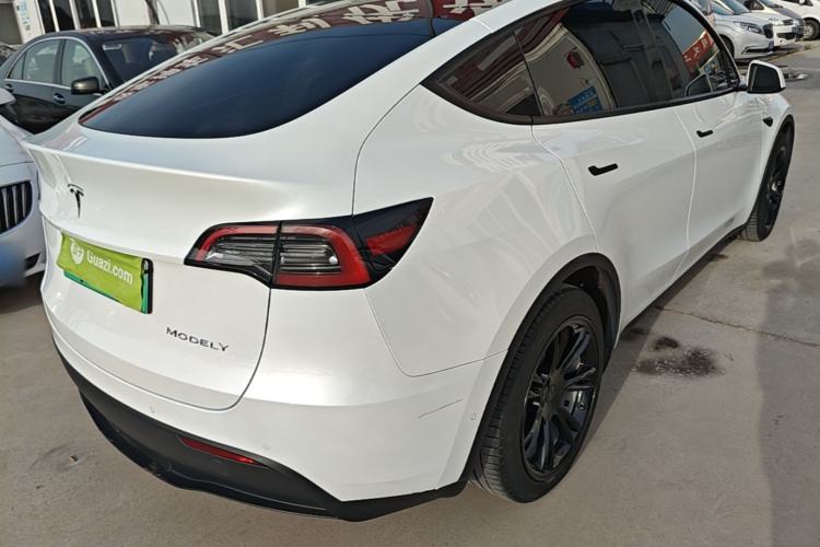 Used Tesla Model Y 2022 Rear-Wheel-Drive Version