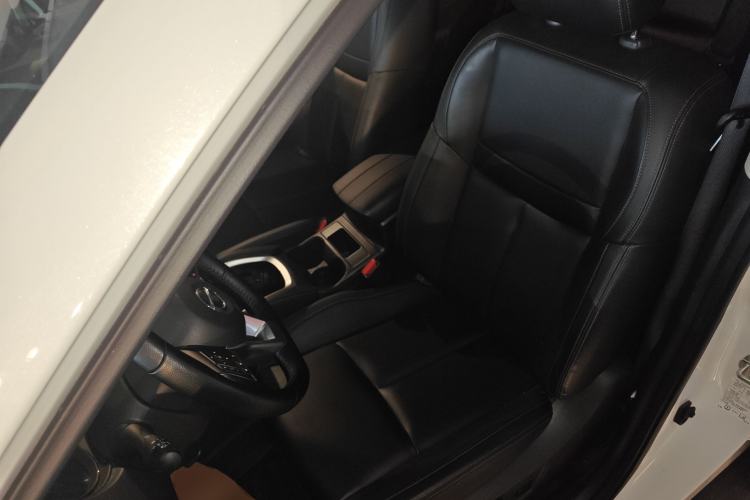 Used Nissan X-Trail 2023 Classic 2.0L Two-Wheel Drive Smart Connect Premium Edition