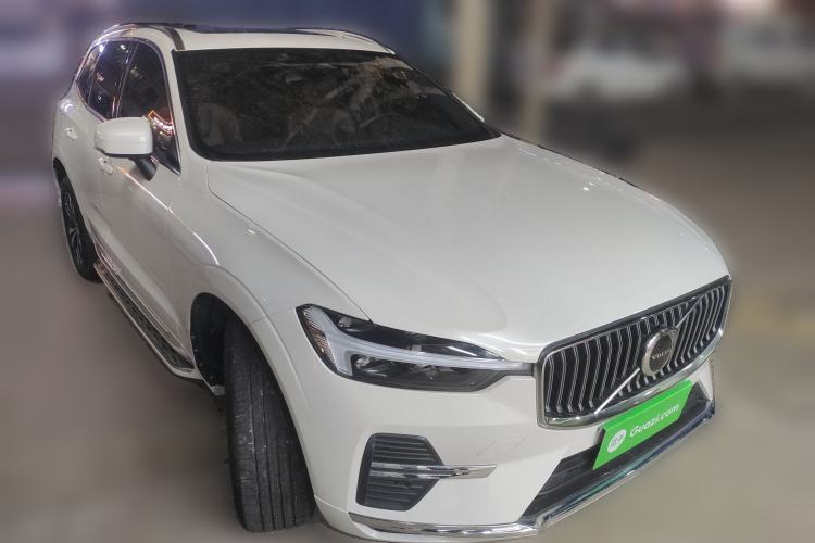 Used Volvo XC60 2023 B5 4x4 Smart Luxury Edition
