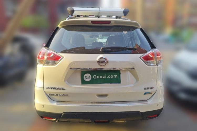 Used Nissan X-Trail 2014 2.5L CVT Luxury Edition 4WD Rear