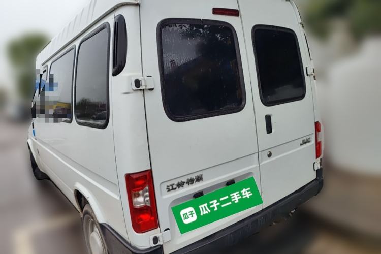 Used JMC Transit 2021 2.8T Space King Standard Version Long Wheelbase Mid-Height Roof Rear Single Tire – Step 6-Seater Diesel China VI Emission Standard JX493
