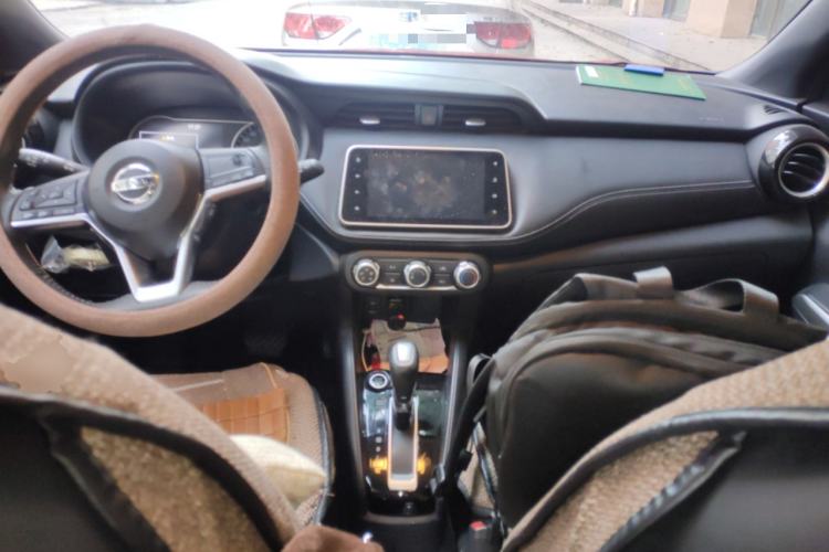 Used Nissan Kicks 2018 1.5L CVT Smart Connect Luxury Edition