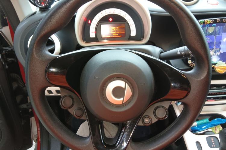 Used smart fortwo 2018 1.0L 52kW Hardtop Dynamic Version China V