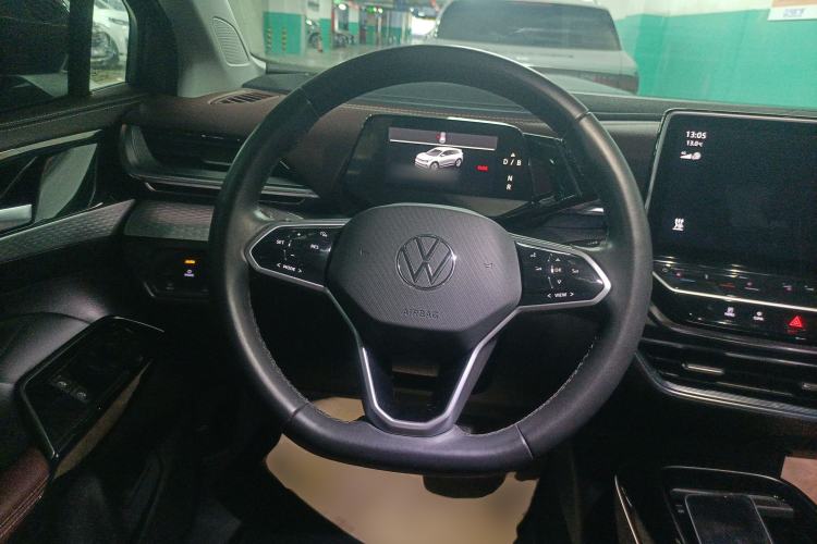 Used Volkswagen ID.6 X 2022 Smart Enjoyment Long-Range Edition Steering Wheel