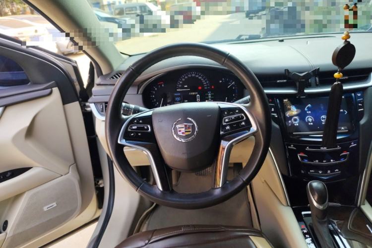 Used Cadillac XTS 2014 28T Comfort Version
