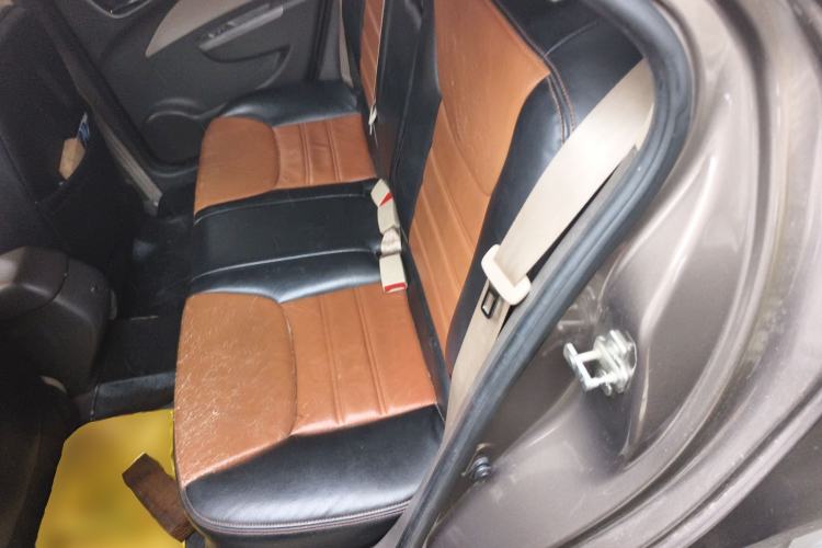 Used Baojun 630 2012 1.8L manual Comfort trim level