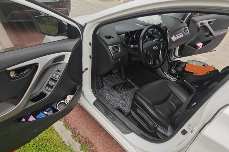 Used Hyundai Elantra (5th Generation / Langdong) 2013 1.6L Automatic Luxury Model