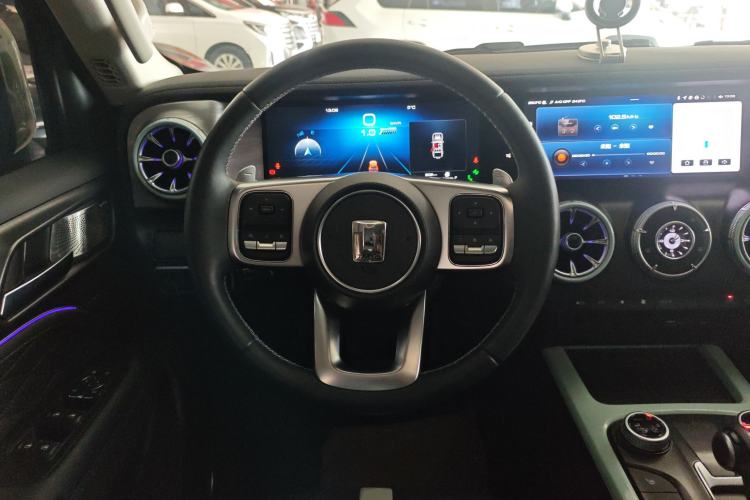 Used Tank 300 2023 City Edition 2.0T—Stylish as Ever