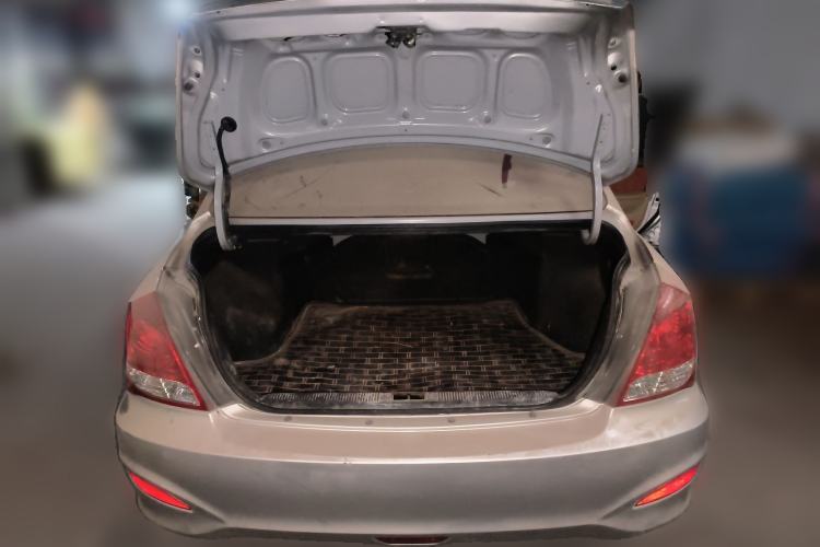 Used Hyundai Elantra 2011 1.6L Manual Comfort Version