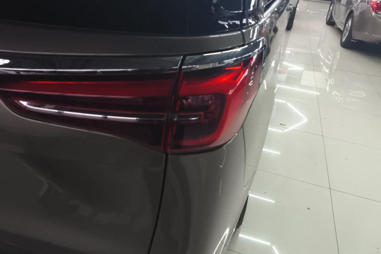 Used Buick GL8 2020 ES Land Cruiser 653T Flagship Model
