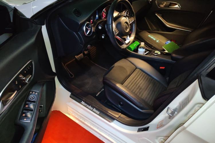 Used Mercedes-Benz CLA 2017 CLA 220 4MATIC
