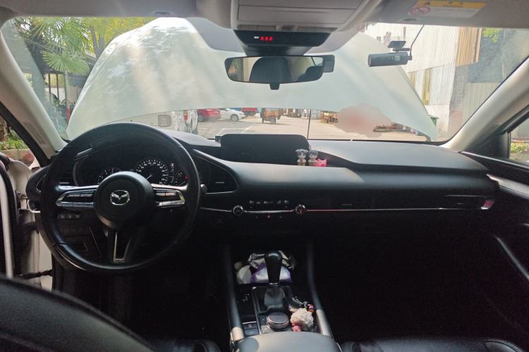 Used Mazda 3 Axela 2022 2.0L Automatic Zhiya Edition
