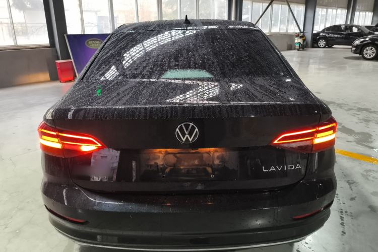 Used Volkswagen Lavida 2022 1.5L Automatic Comfort Edition