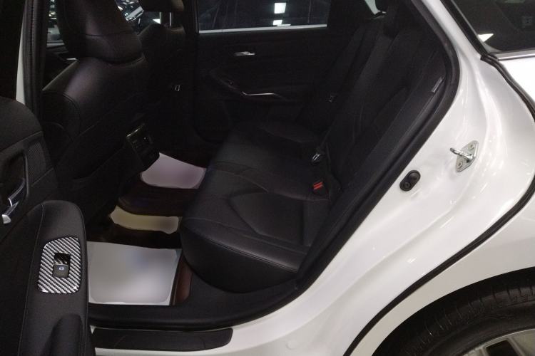 Used Toyota Avalon 2019 2.0L Luxury Edition China VI Standard