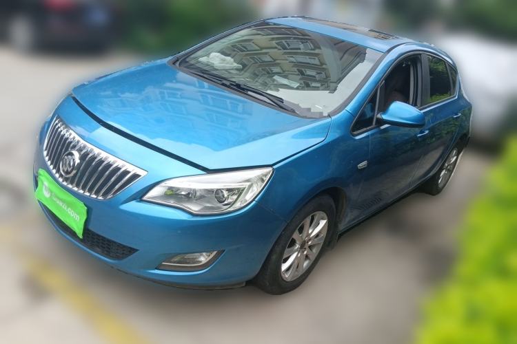Used Buick GT 2012 XT 1.6L Manual Comfort Edition
