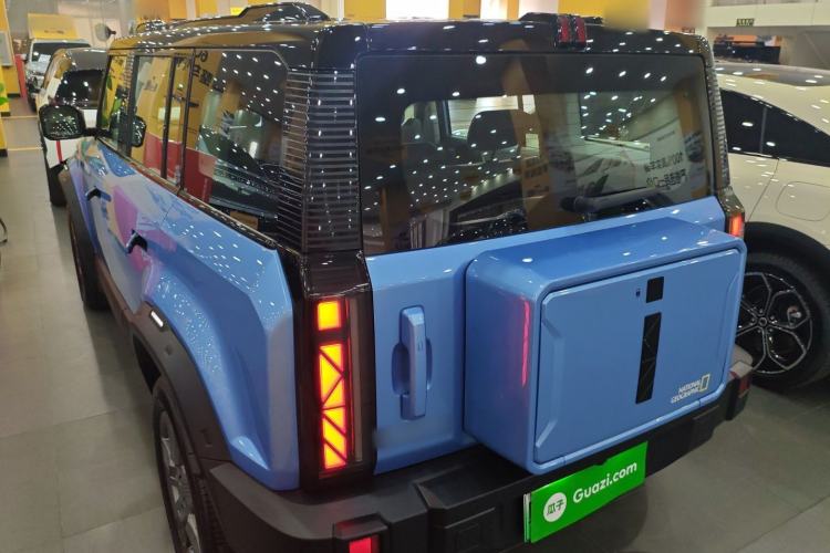 Used iCAR 03 2024 501km Two-Wheel Drive Long-Range Version Rear Left 45 Deg