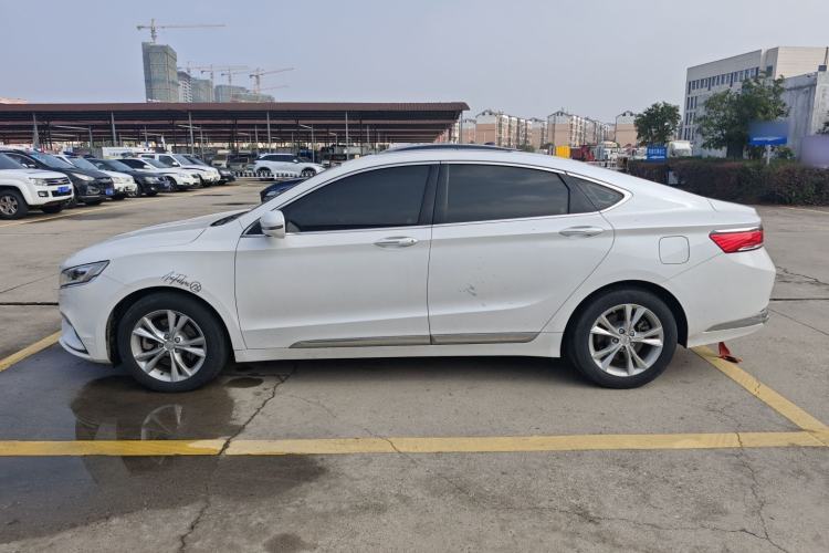 Used Geely Auto Emgrand GT 2020 Revised 1.8T Navigation Edition
