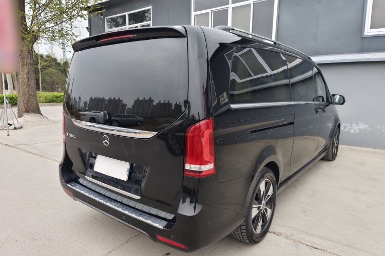 Used Mercedes-Benz V-Class 2020 V 260 L Long-wheelbase Luxury Edition Exterior 3