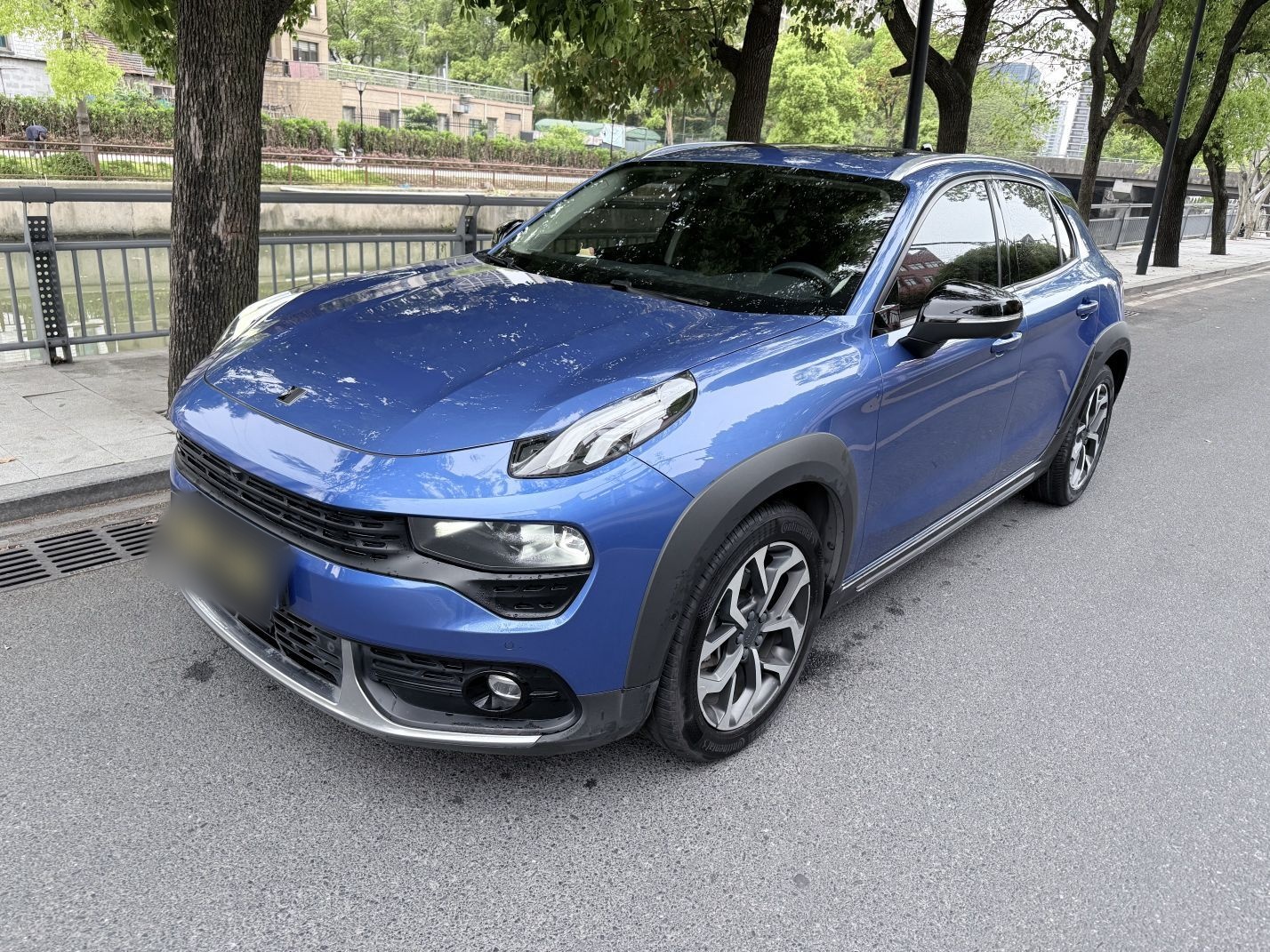 Parte inferior delantera