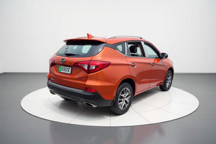 Used BYD Song 2016 GaiShi Edition 1.5TI Manual Elite Model