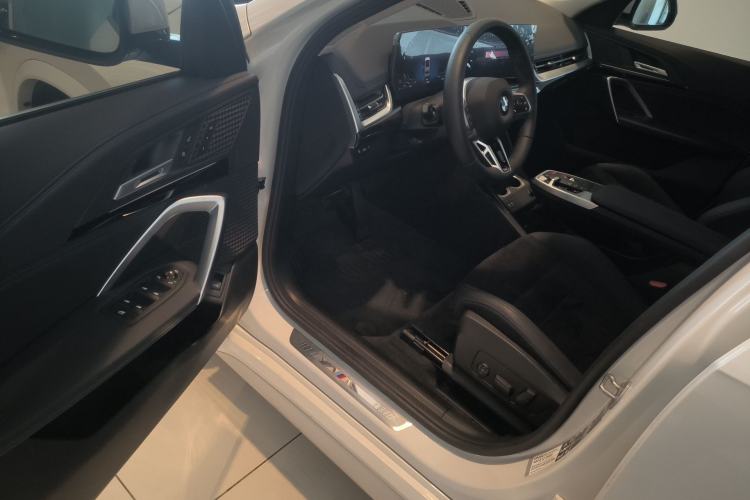 Used BMW X1 2023 xDrive25Li M Sport Package Driver Seat