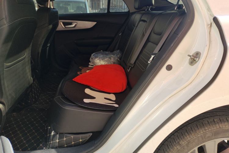 Used BYD Qin New Energy 2019 High-Range Luxury Model
