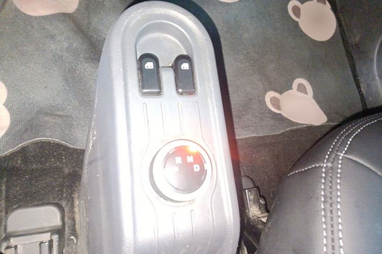 Used Wuling Hongguang MINIEV 2021 Macaron Sandwich Model 170 km Lithium Iron Phosphate