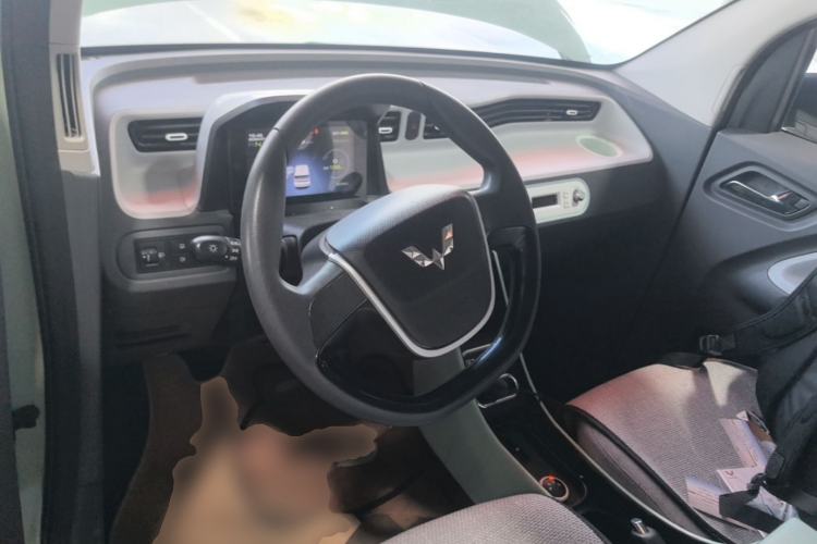 Used Wuling Hongguang MINIEV 2021 Macaron Premium Model – Lithium Iron Phosphate