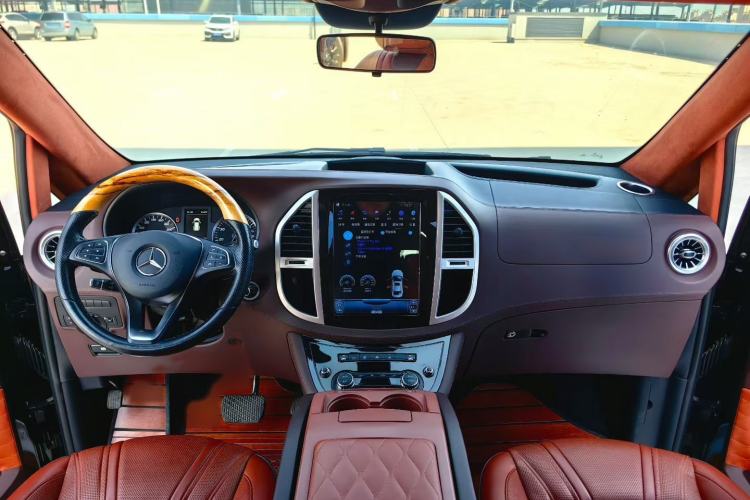 Used Mercedes-Benz Vito 2018 2.0T Business Version China VI Emission Standard