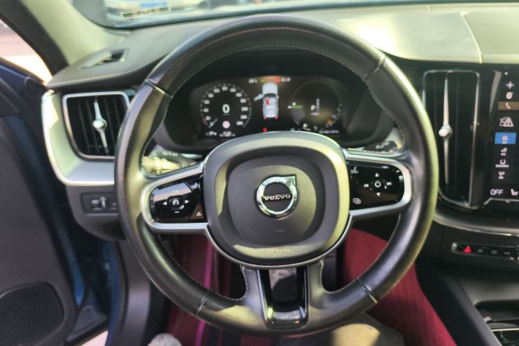 Used Volvo XC60 New Energy 2021 T8 E-Drive Hybrid Smart & Dynamic Edition
