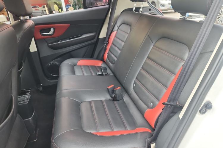 Used Haval H1 2015 1.5L Manual Urban Model
