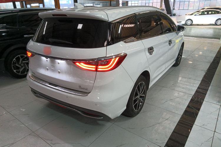 Used BYD Song MAX 2018 1.5T Automatic Smart Connect Flagship 7-Seater Rear Right 45 Deg