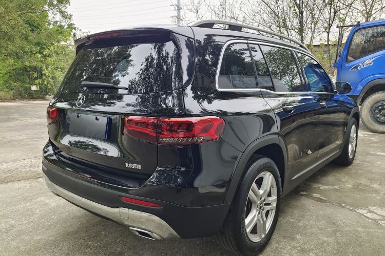 Used Mercedes-Benz GLB 2022 Second Facelift GLB 200 Dynamic Edition Exterior 3