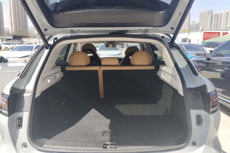 Used Leapmotor C11 2024 All-Electric 580 Luxury Edition Trunk