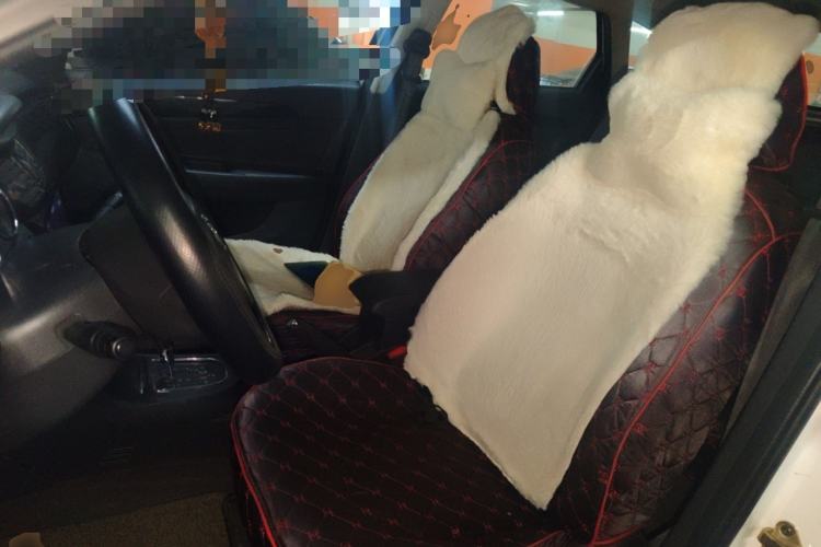 Used Dongfeng Aeolus H30 2013 CROSS 1.5L Automatic Luxury Model
