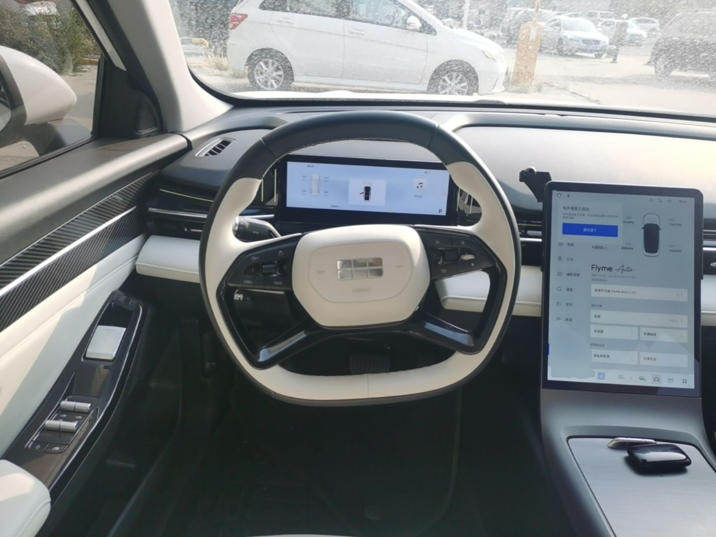 Geely Galaxy L6 2023 125km Starship — снимка 13