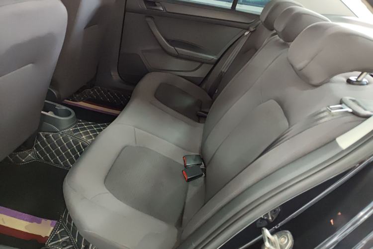 Used Volkswagen Santana 2015 1.4L Manual Fashion Edition
