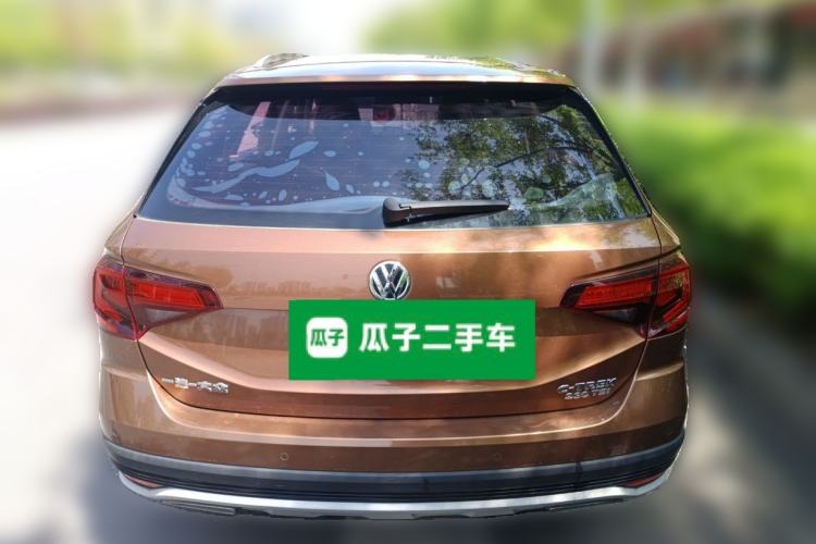 Used Volkswagen C-TREK 2017 230TSI DSG Comfort Version