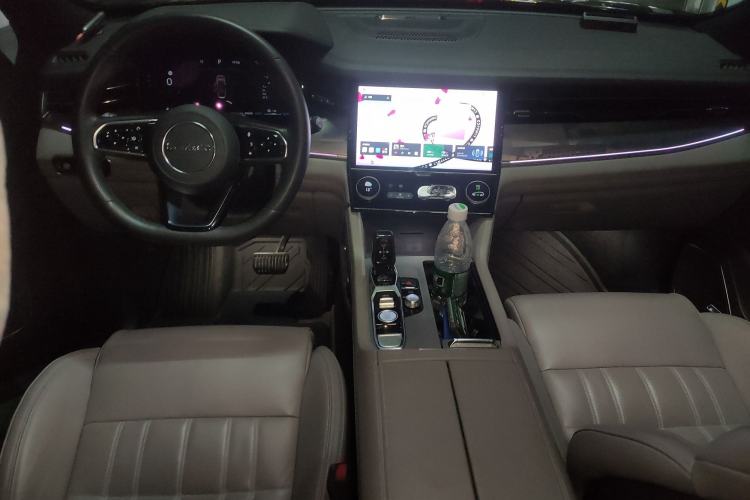 Used Lynk & Co 09 EM-P 2023 2.0TD EM-P Long-Range Version PM 7-Seater