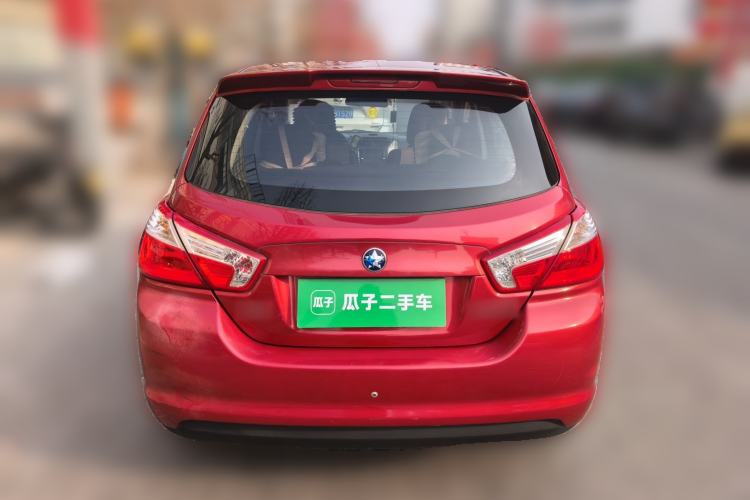 Used Venucia R50 2013 1.6L Automatic Fashion Edition