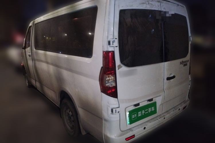 Used Chana Ruixing EM80 2025 Passenger Version Comfort Edition 6-Seater 300 km Dual-Swing Doors
