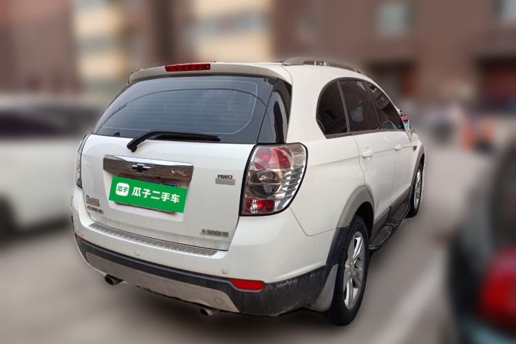 Used Chevrolet Captiva 2012 2.4L 4x4 Flagship Edition 7 Seats