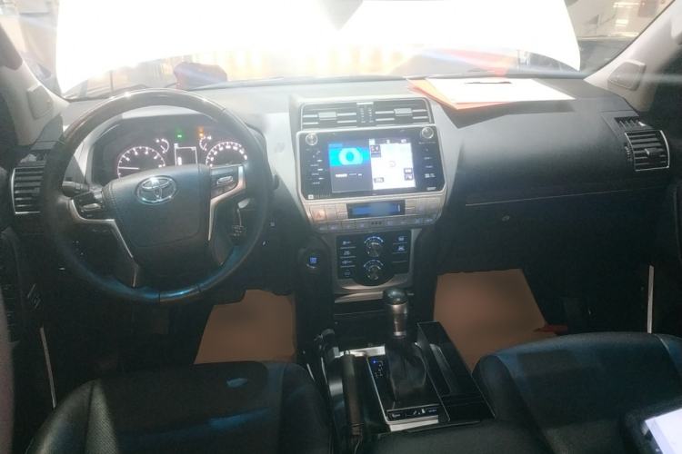 Used Toyota Prado 2018 3.5L Automatic VX NAVI with Rear-Mounted Spare Tire
