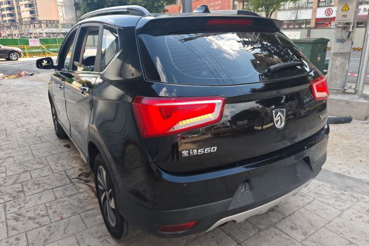 Used Baojun 560 2015 1.8L manual luxury version
