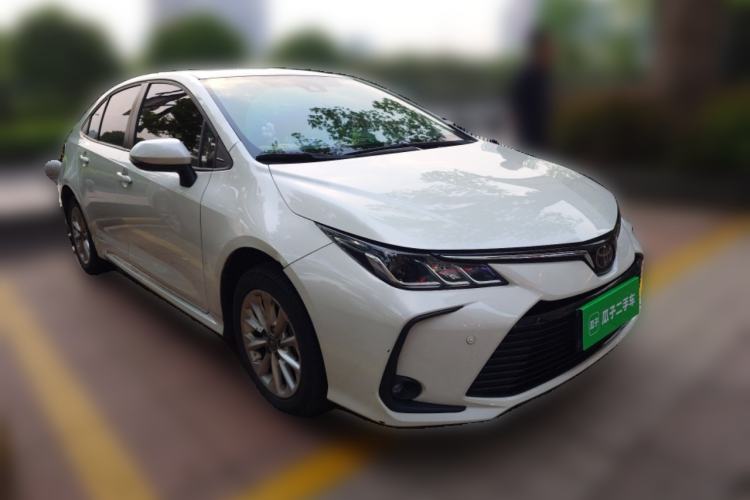 Used Toyota Corolla 2021 1.2T S-CVT Luxury Edition Front Right 45 Deg
