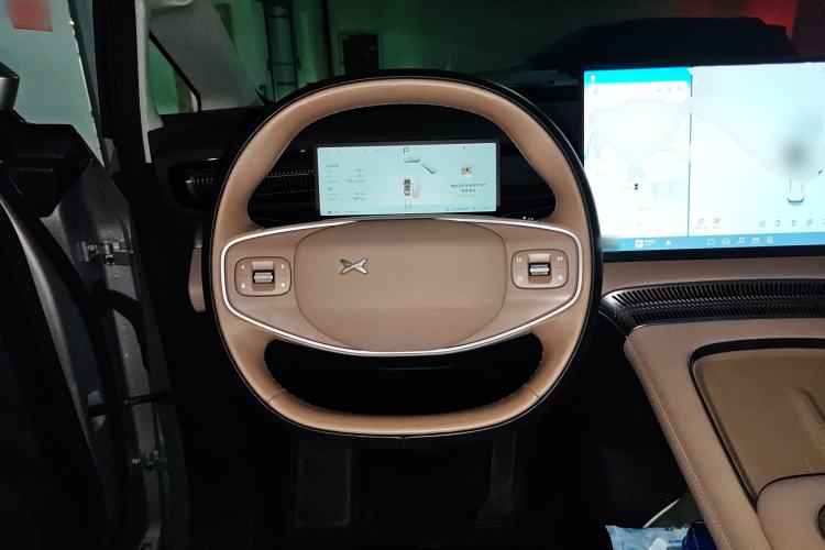 Used XPeng X9 2024 702 Ultra-Long Range Max