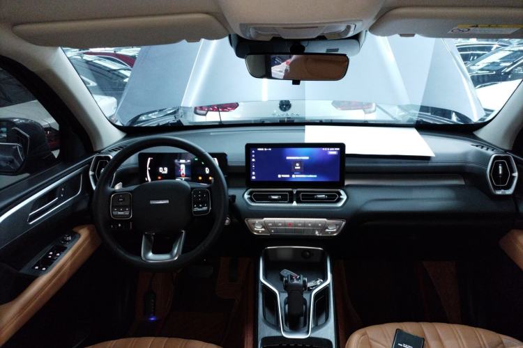 Used Haval H5 2023 2.0T Automatic Two-Wheel Drive LinkedIn Gasoline
