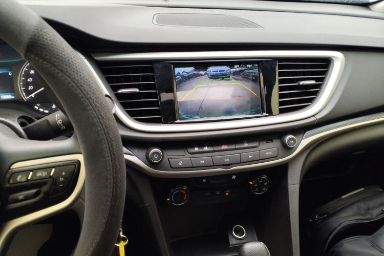 Used Buick GT 2021 Revised Version Flagship 1.5L Automatic Elite Edition Audio And AC Panel