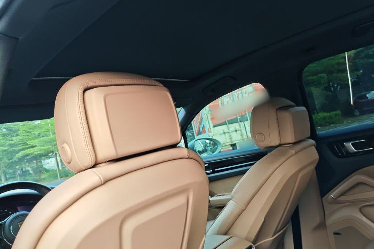 Used Porsche Cayenne E-Hybrid 2021 Cayenne E-Hybrid 2.0T Headliner